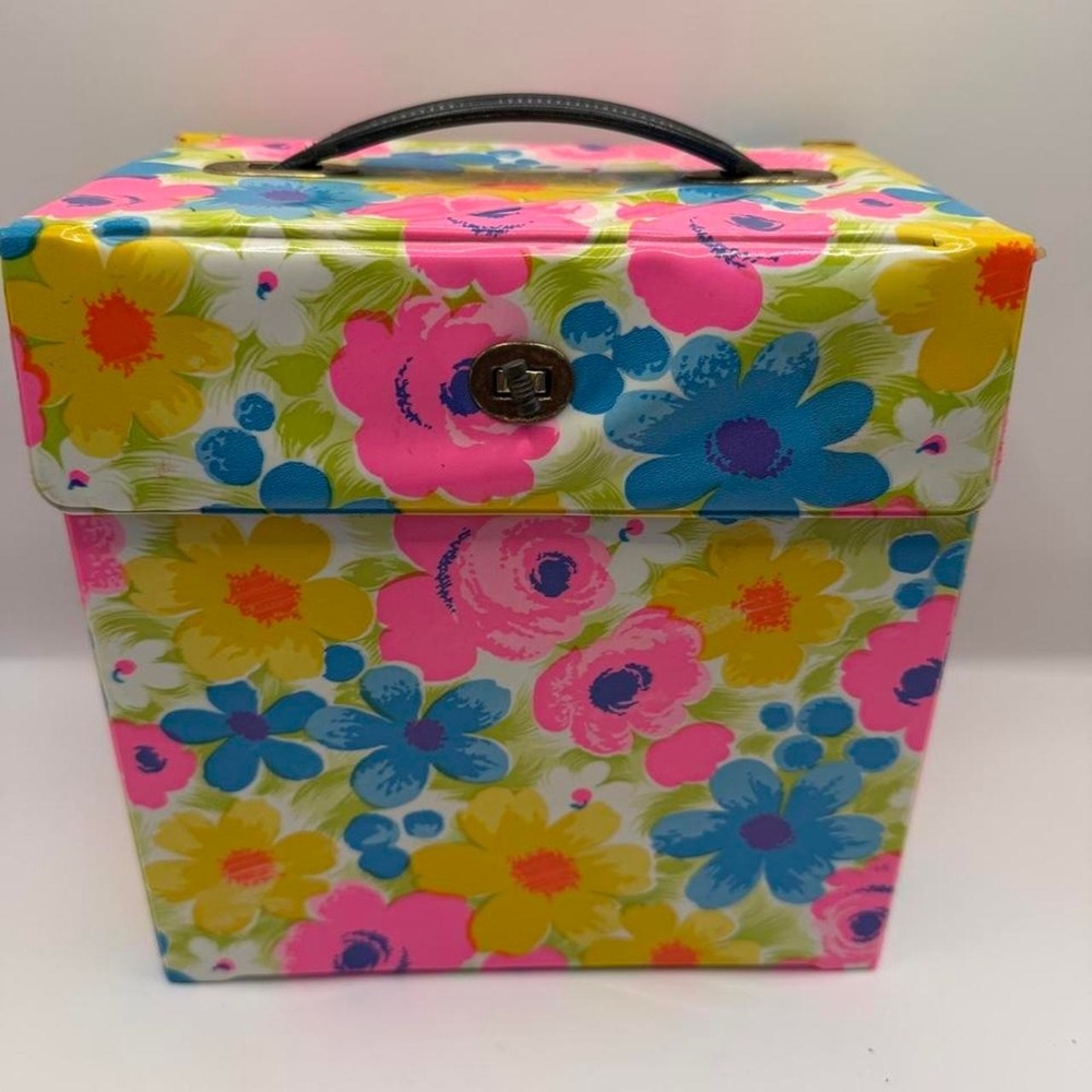 Vintage 1970s Le-Bo Floral 45 RPM Record Carrying Case Mod Flower Storage